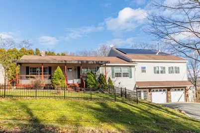 16 Opeechee St, Lanesborough, MA 01237 - Photo 1