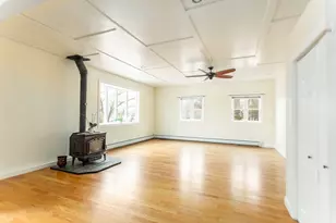 16 Opeechee St, Lanesborough, MA 01237 - Photo 9