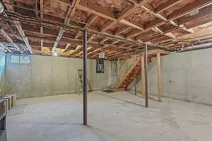 21 Oak St, Methuen, MA 01844 - Photo 23