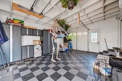 211 Lowell Street, New Bedford, MA 02745 - Photo 31