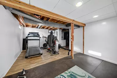 211 Lowell Street, New Bedford, MA 02745 - Photo 27