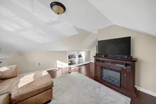 211 Lowell St, New Bedford, MA 02745 - Photo 19