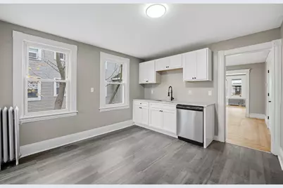 62-64 Bristol St, Springfield, MA 01109 - Photo 3