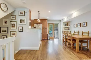 154 W 3rd St, Boston, MA 02127 - Photo 9