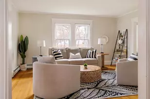 6 Oak St, Braintree, MA 02184 - Photo 7