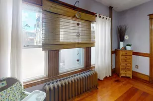 19 Mt Ida Rd, Boston, MA 02122 - Photo 5