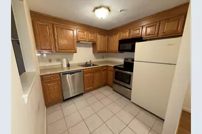 28 Williamsburg Ct #2, Shrewsbury, MA 01545 - Photo 5