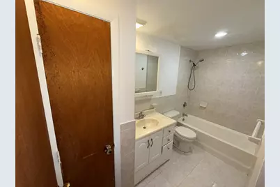 28 Williamsburg Ct #2, Shrewsbury, MA 01545 - Photo 9