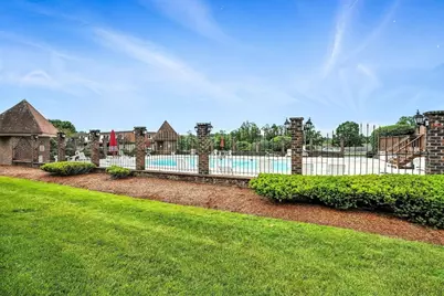 28 Williamsburg Ct #2, Shrewsbury, MA 01545 - Photo 3