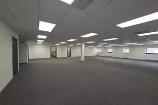 500 W Cummings Park, Woburn, MA 01801 - Photo 1