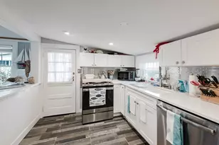 4 Ross Ave, Wareham, MA 02571 - Photo 23