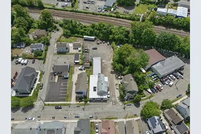 43 W School St, West Springfield, MA 01089 - Photo 5