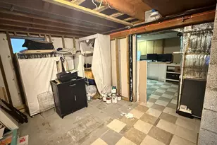 96 Beacon St, Lawrence, MA 01843 - Photo 11