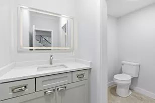 288 Grove St, Clinton, MA 01510 - Photo 21