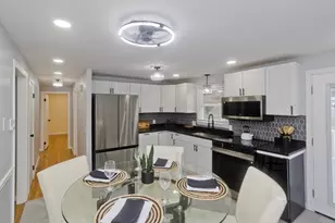 211 Glenoak Dr, Springfield, MA 01129 - Photo 11