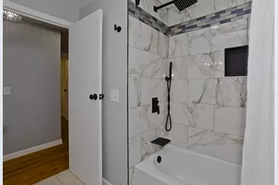 211 Glenoak Drive, Springfield, MA 01129 - Photo 23