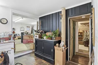 148 River St, West Springfield, MA 01089 - Photo 11