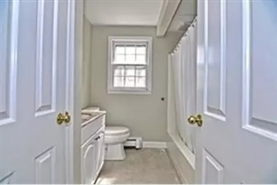 16 Oak Hill Rd, Wayland, MA 01778 - Photo 13