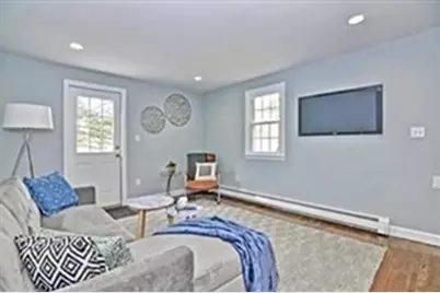 16 Oak Hill Rd, Wayland, MA 01778 - Photo 9