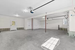 120 S St E, Raynham, MA 02767 - Photo 31