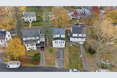 284 Beacon St, Lowell, MA 01850 - Photo 17