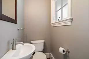 23 Bellis Cir, Cambridge, MA 02140 - Photo 11