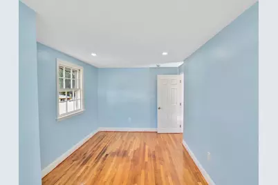 10 Fitzpatrick Ave, Brockton, MA 02301 - Photo 21