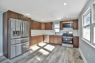 10 Fitzpatrick Ave, Brockton, MA 02301 - Photo 7