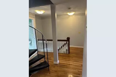 633 Plantation Street, Worcester, MA 01605 - Photo 9