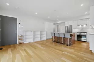 38 Englewood Ave, Boston, MA 02135 - Photo 3