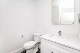 20 Sheridan Ave, Medford, MA 02155 - Photo 23