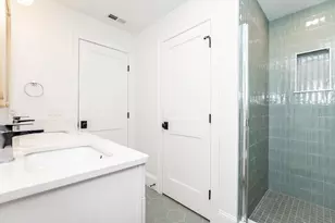 20 Sheridan Ave, Medford, MA 02155 - Photo 39