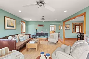 20 Calder St, Gloucester, MA 01930 - Photo 9