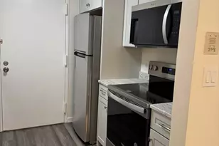 5 Village Rock Ln, Natick, MA 01760 - Photo 3