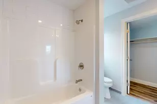 610 Salem St, Wakefield, MA 01880 - Photo 17