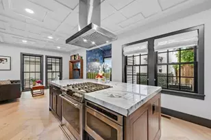 208 Windsor St, Cambridge, MA 02139 - Photo 5