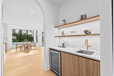 36 Roland Street, Newton, MA 02461 - Photo 15