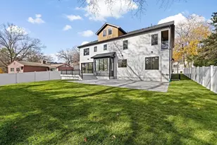 36 Roland St, Newton, MA 02461 - Photo 41