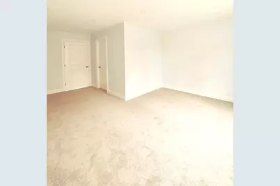 580 Broad St #1, Bridgewater, MA 02324 - Photo 9