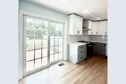 580 Broad St #1, Bridgewater, MA 02324 - Photo 3