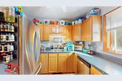 10 Huntington Avenue, Blackstone, MA 01504 - Photo 17