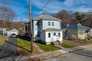 10 Huntington Ave, Blackstone, MA 01504 - Photo 3