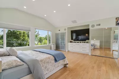 27 Hamilton Pl, Needham, MA 02494 - Photo 13