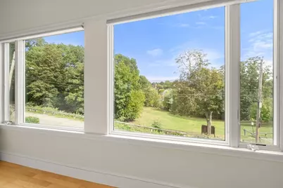 27 Hamilton Pl, Needham, MA 02494 - Photo 3