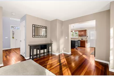 10 Worden Rd, Tyngsborough, MA 01879 - Photo 11