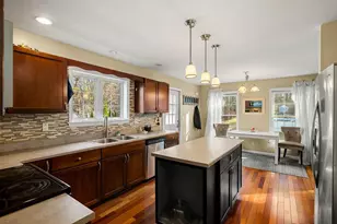 10 Worden Rd, Tyngsborough, MA 01879 - Photo 5