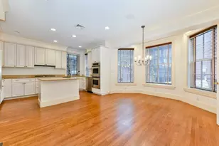 17 Willow St, Boston, MA 02108 - Photo 5