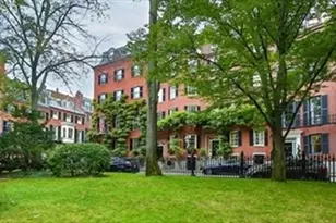 17 Willow St, Boston, MA 02108 - Photo 35