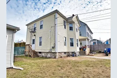 14-28 Downing St, Fall River, MA 02723 - Photo 13