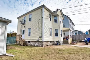 14-28 Downing St, Fall River, MA 02723 - Photo 13